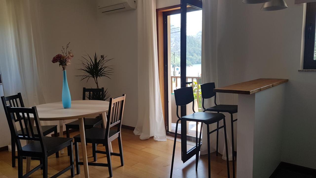 Sobreiro Apartamentos Rio Caldo Bagian luar foto